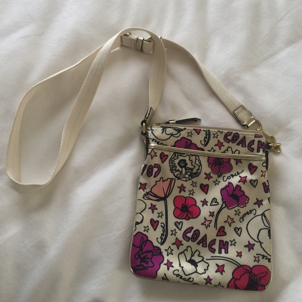 ❗️💕 RARE COACH LIMITED EDITION CROSSBODY 💕