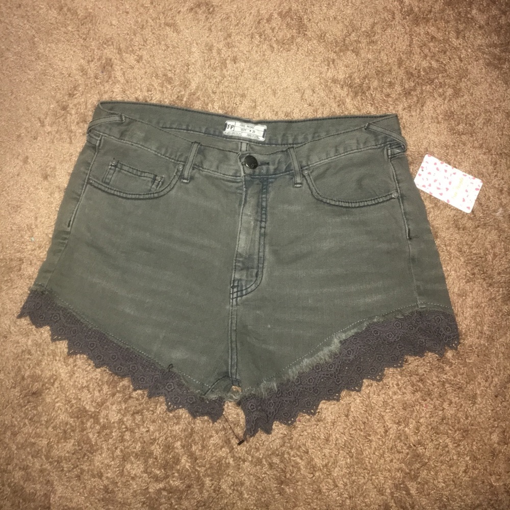 Free people army green/greyish shorts w/ lace