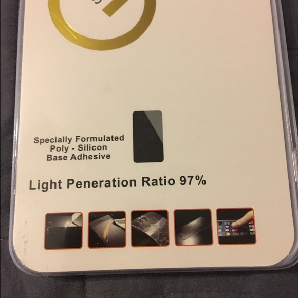 iPhone 6 Plus glass screen protector - Picture 2 of 2