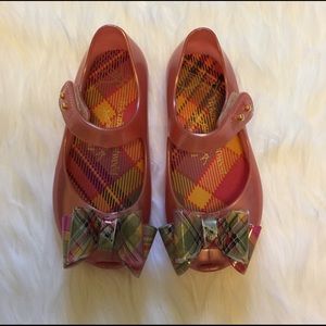 MINI MELISSA TODDLER SIZE 8