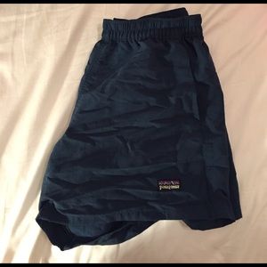 Navy blue patagonia baggies shorts