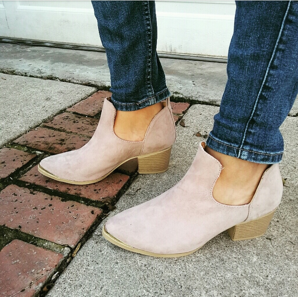//The Solange// Taupe cutout ankle booties - Picture 3 of 6
