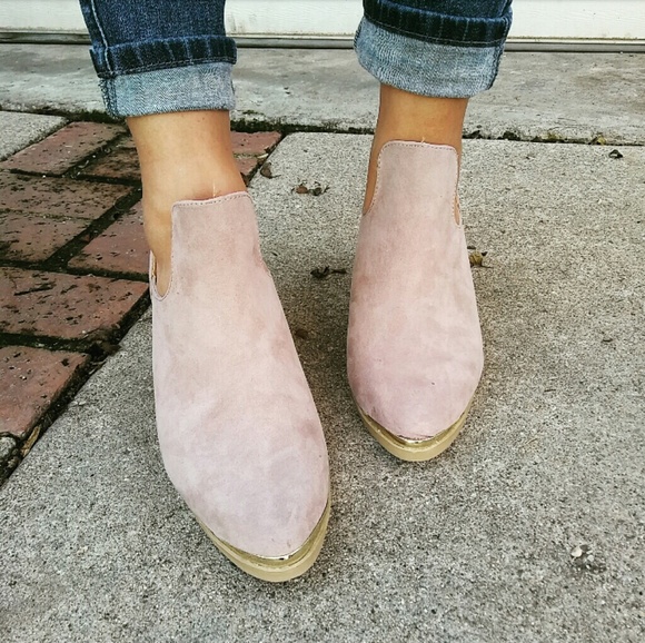 //The Solange// Taupe cutout ankle booties - Picture 4 of 6