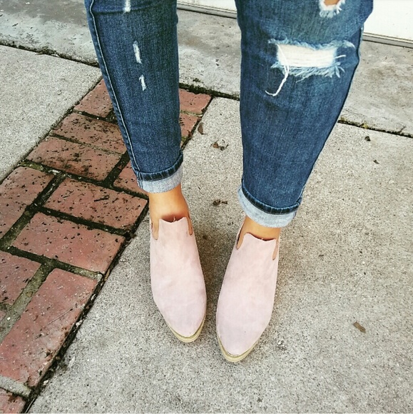 //The Solange// Taupe cutout ankle booties - Picture 6 of 6