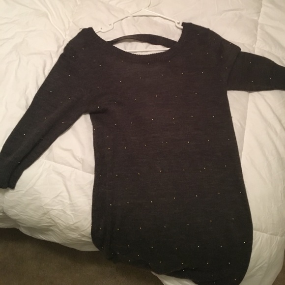 ✨ MINKPINK MINI SWEATER DRESS ✨ - Picture 3 of 4