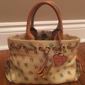 Dooney & Bourke Bag