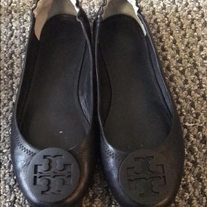 Tory brunch, 9 new, nice condition, leather