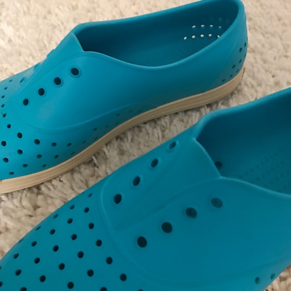 Native Shoes - never worn! - Picture 2 of 4