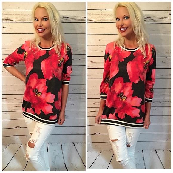 Everything's coming up 🌹 roses!! Top! LAST 1 - Picture 2 of 4