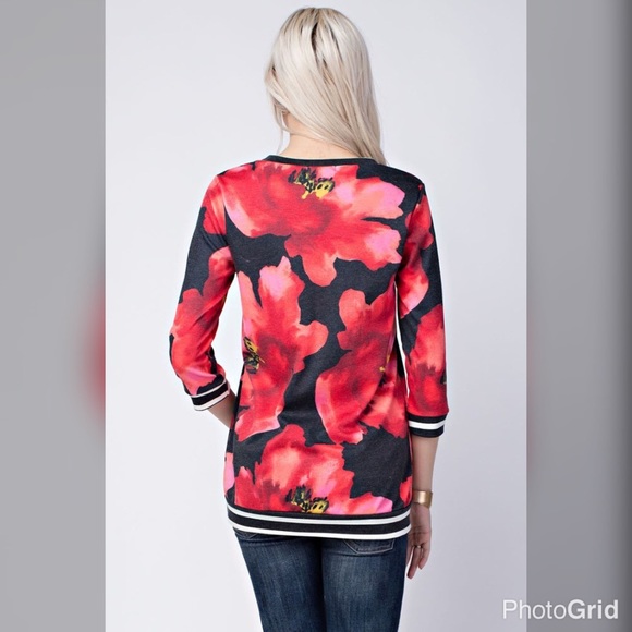 Everything's coming up 🌹 roses!! Top! LAST 1 - Picture 3 of 4