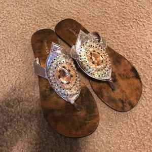 Chinese laundry sandals