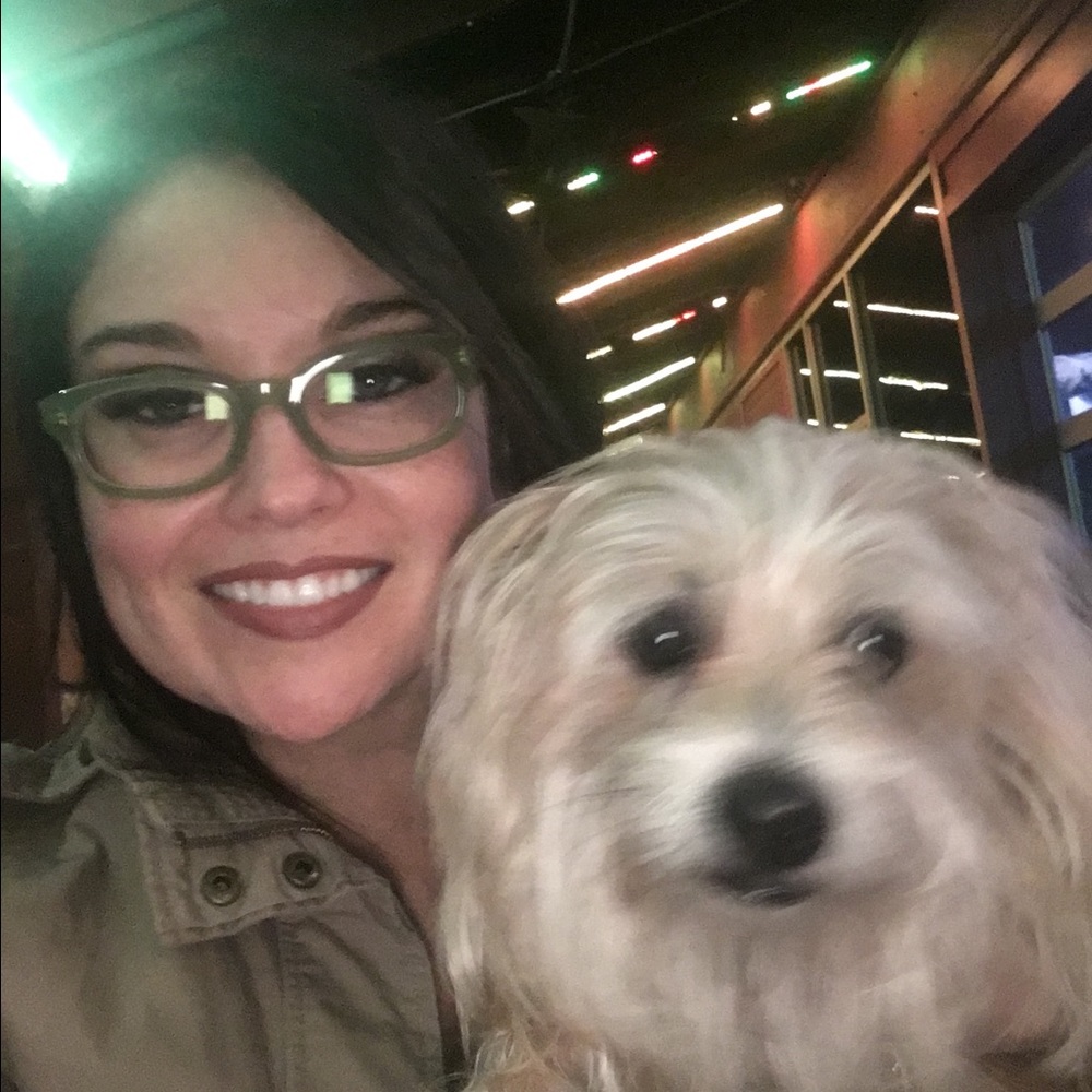 Meet your Posher, Lacie