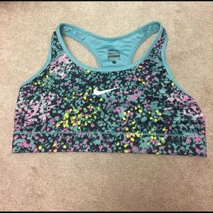 Nike Pro Sports Bra