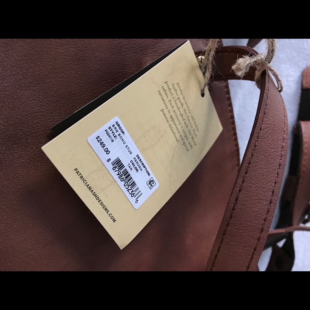 ❤ last chance NWT Patricia Nash purse oversized - Picture 2 of 6