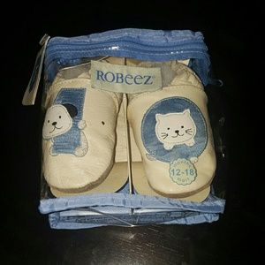 Robeez shoes ON HOLD