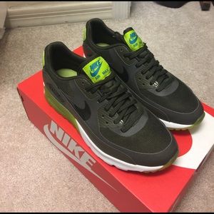 Air Max 90 Ultra