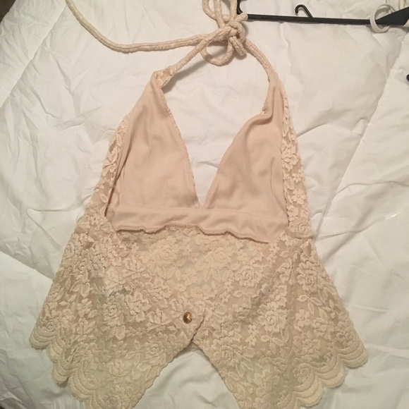 ✨✨SWELL CROP TOP ✨✨ - Picture 4 of 4