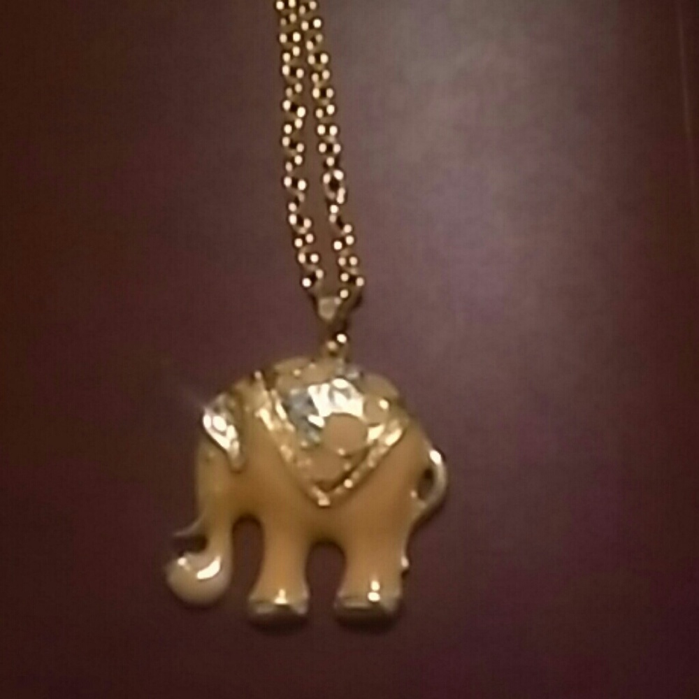 Bundle elephant necklaces