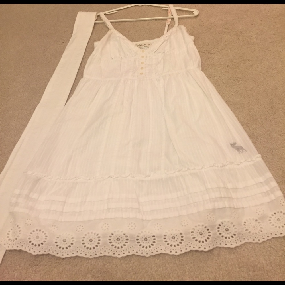 EUC White Abercrombie & Fitch Dress.