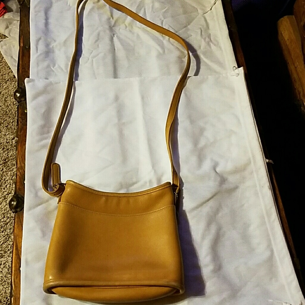 Coach - Small shoulder bag
