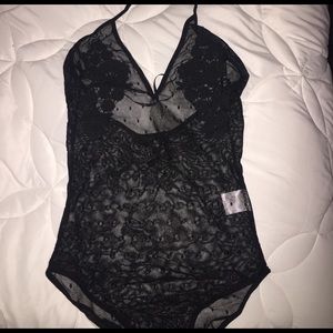 BRAND NEW FOREVER 21 BLACK LACE BODYSUIT!
