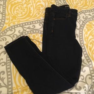 High waisted AE crop jeggings!