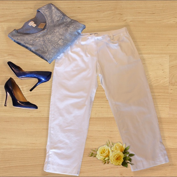 Simply Vera Vera Wang Pants - NWT Simply Vera White Capri's