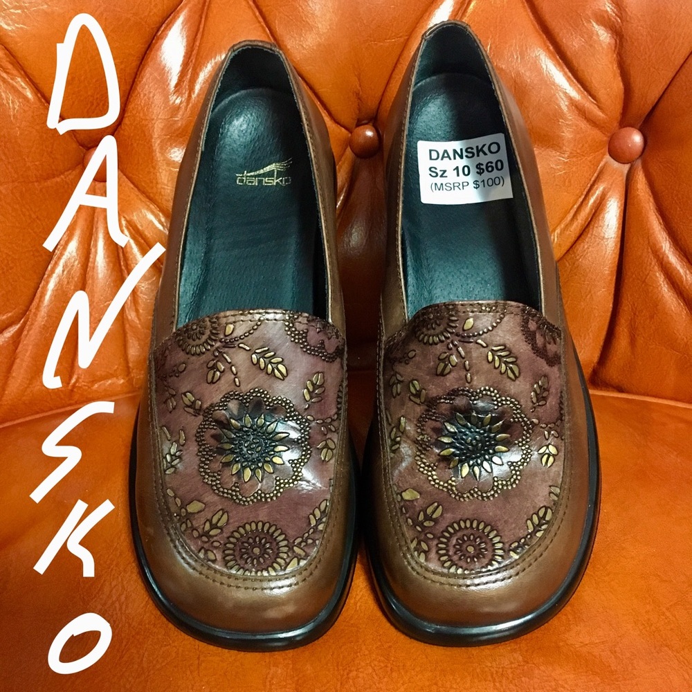 DANSKO "Mandolin" Brown Mocs shoes