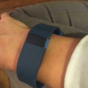 Navy Fit Bit Charge HR