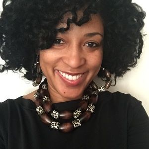 Meet your Posher, Crystle