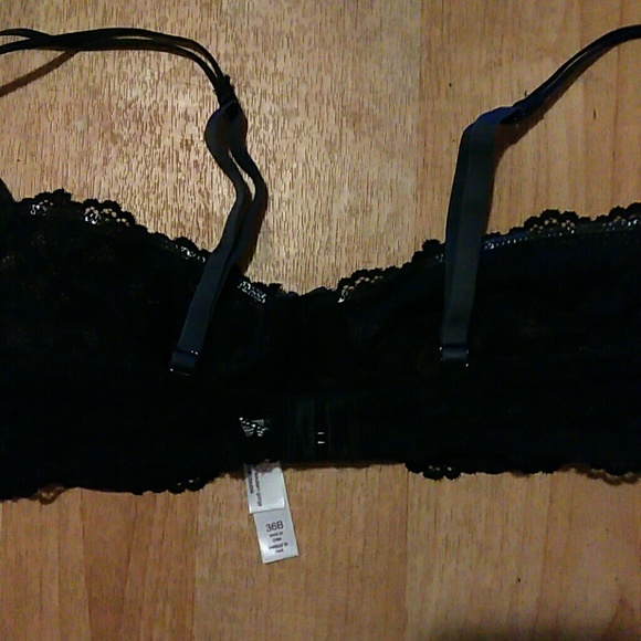Lace Bra 36B - Picture 3 of 3