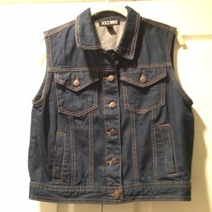 Jean Vest
