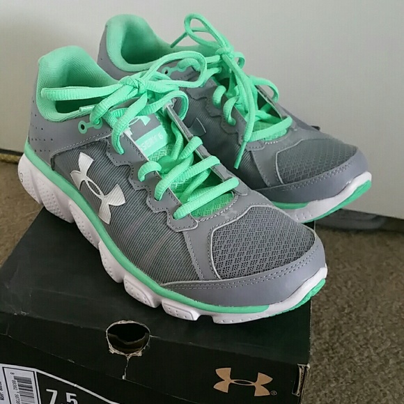 active under armour womens shoes