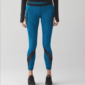 Lululemon Inspire Tights II Crops Size 8 New