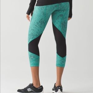Lululemon Pace Rival Crop Pants Size 8 New