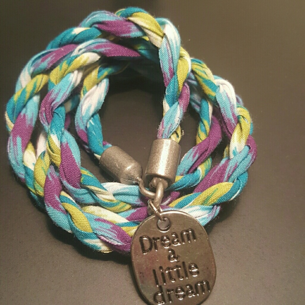 Jewerly - Picture 2 of 8
