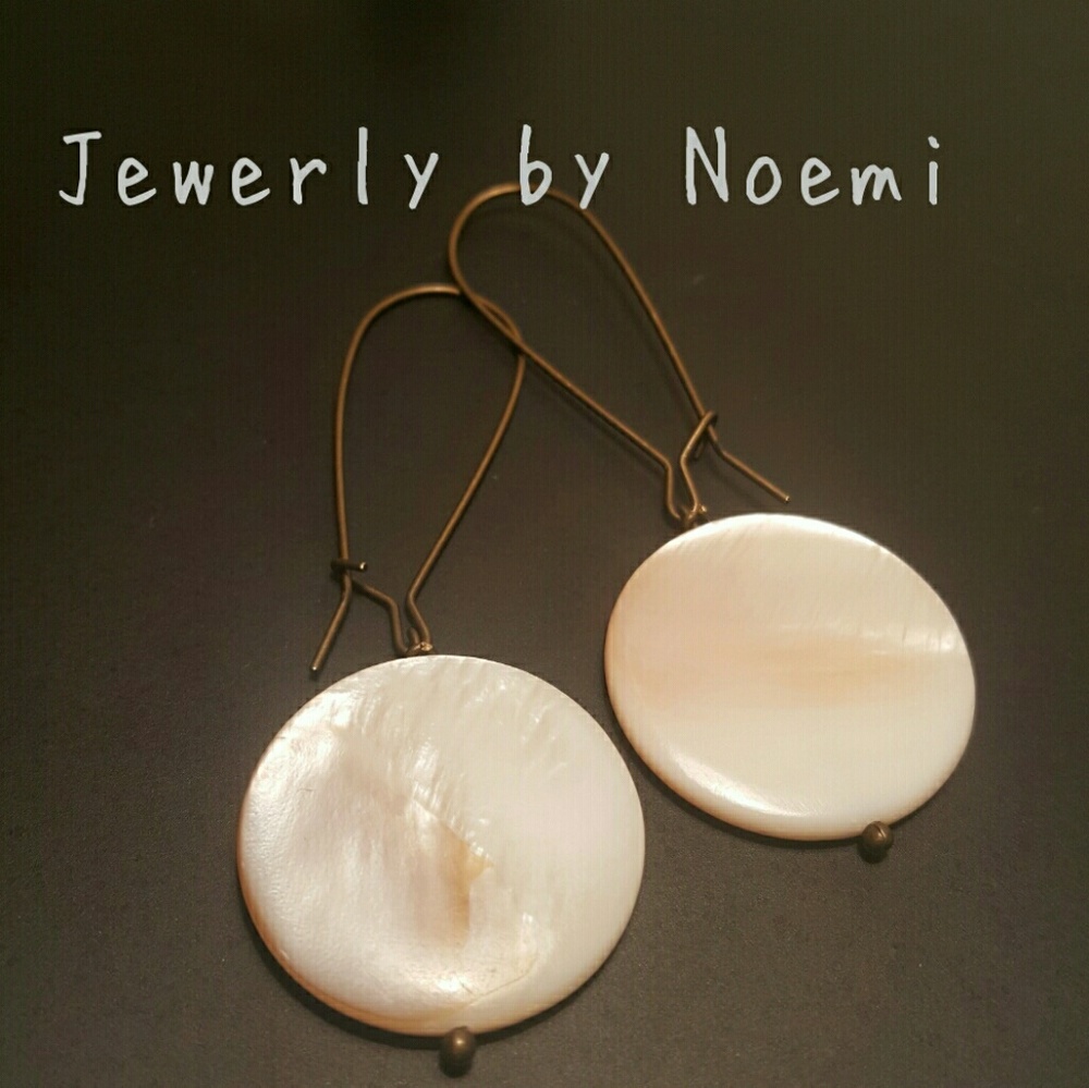 Jewerly - Picture 4 of 8