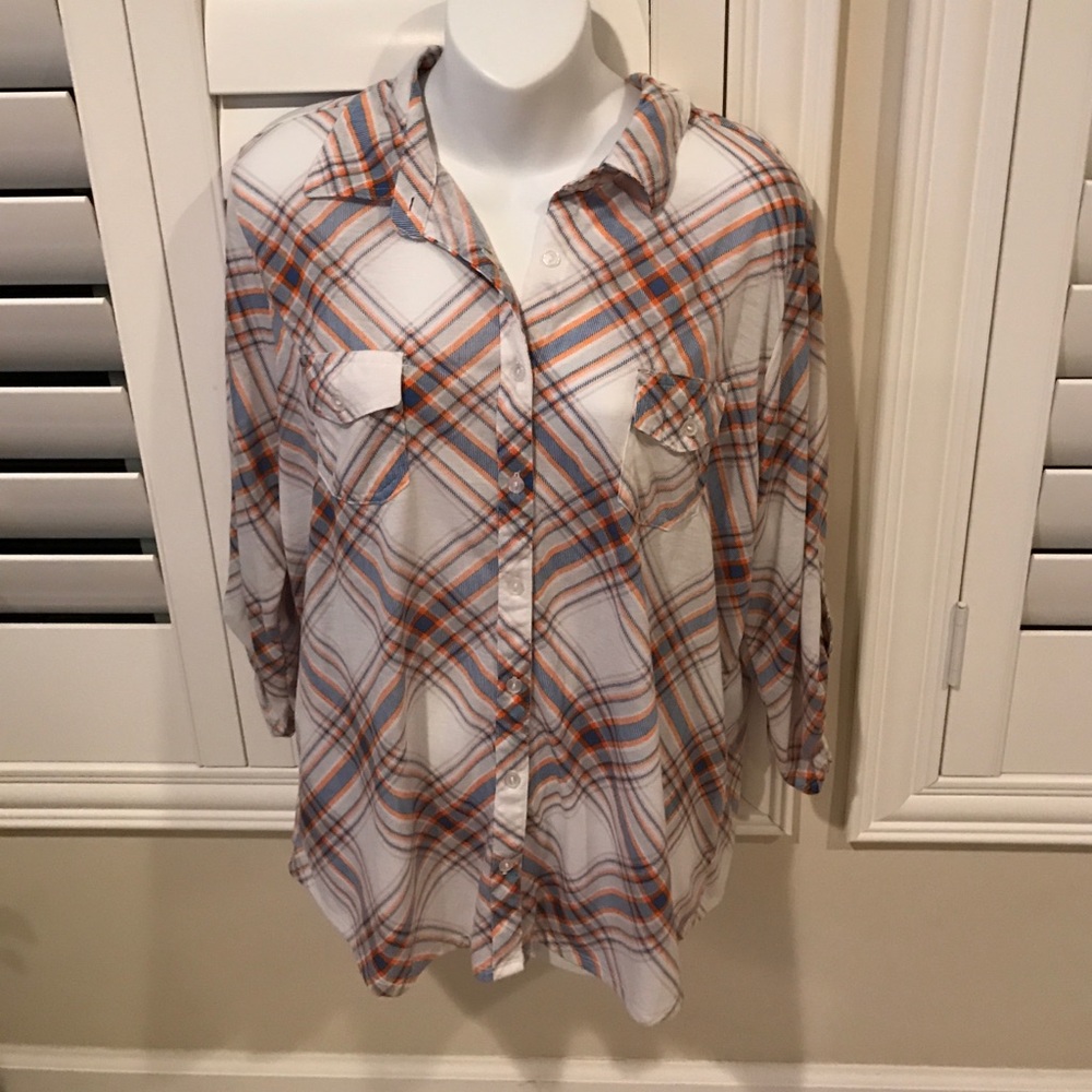 🎈PRICE REDUCED 🎉Women's XL button down flannel