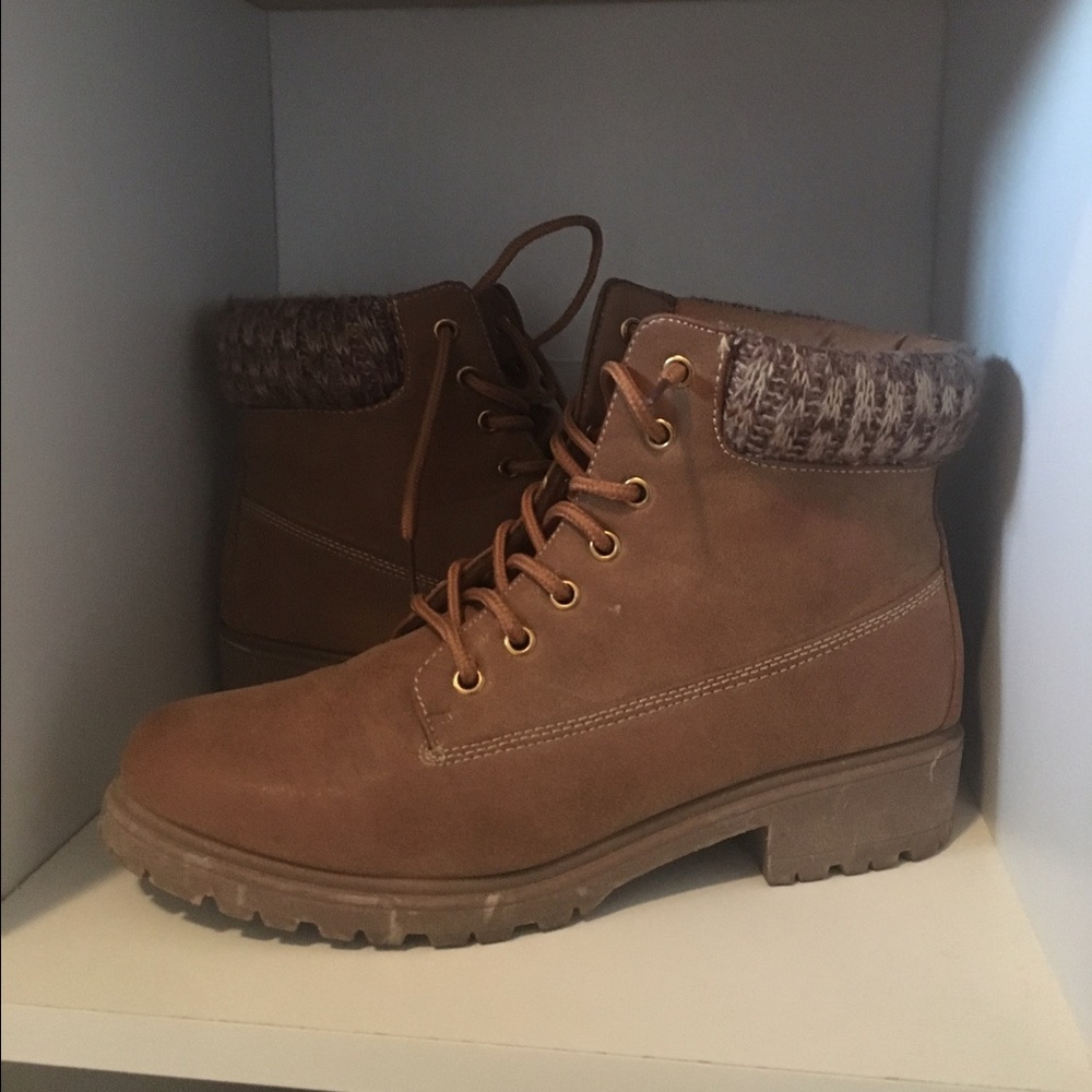 Rue 21 boots