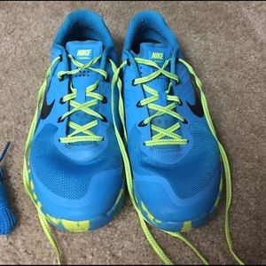 Women's Nike Metcon 2 Training Shoes