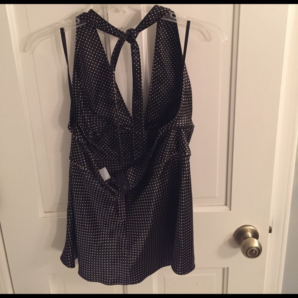 Black and white halter top - Picture 2 of 3