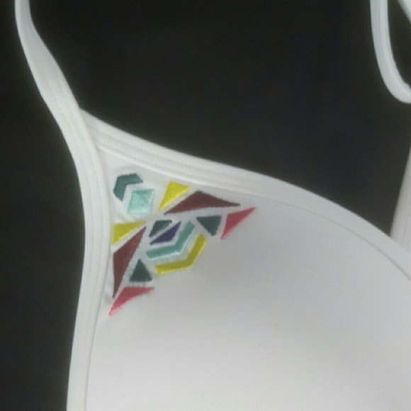 Victoria's secrets MEDIUM BIKINI BUNDLE NEW