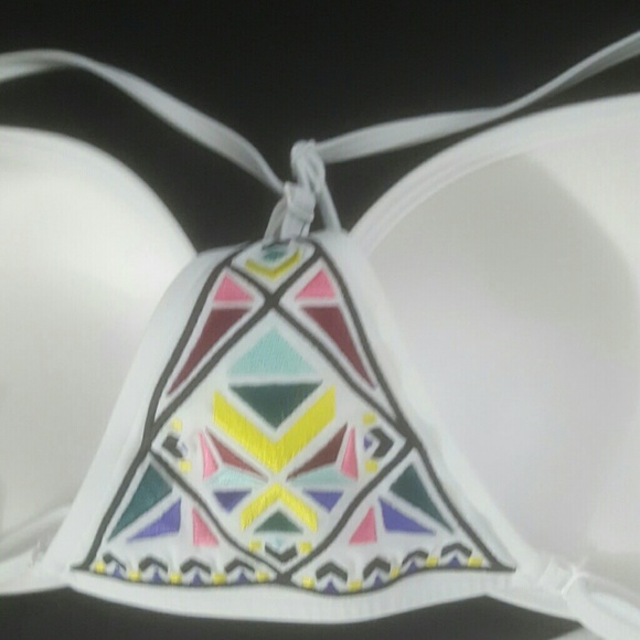 Victoria's secrets MEDIUM BIKINI BUNDLE NEW