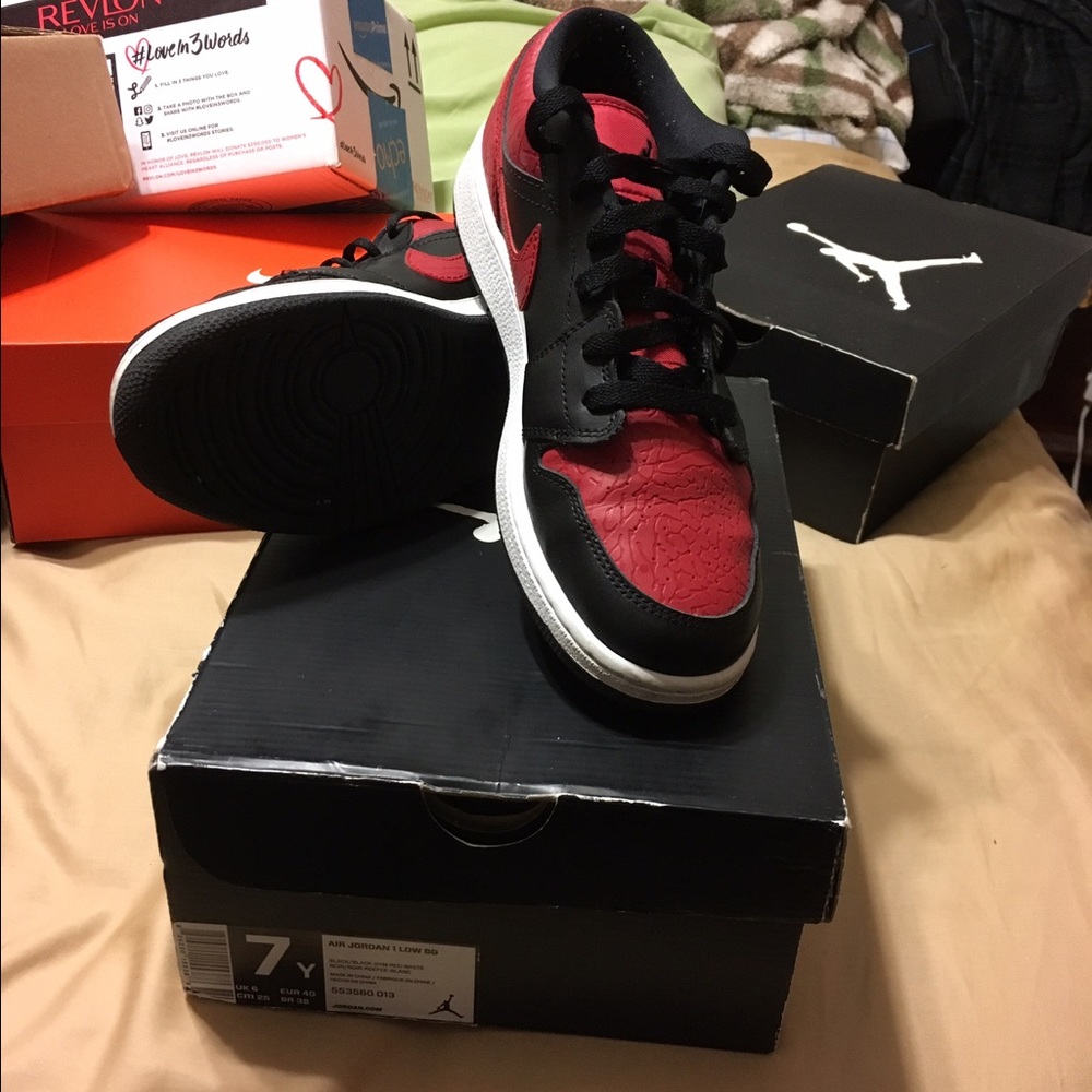 Air Jordan 1 low bg