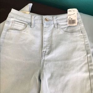Forever 21 jeans (new with tags)