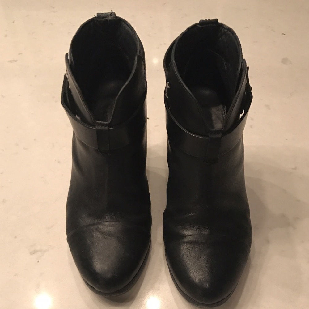 Rag & bone size 5 black harrow boots