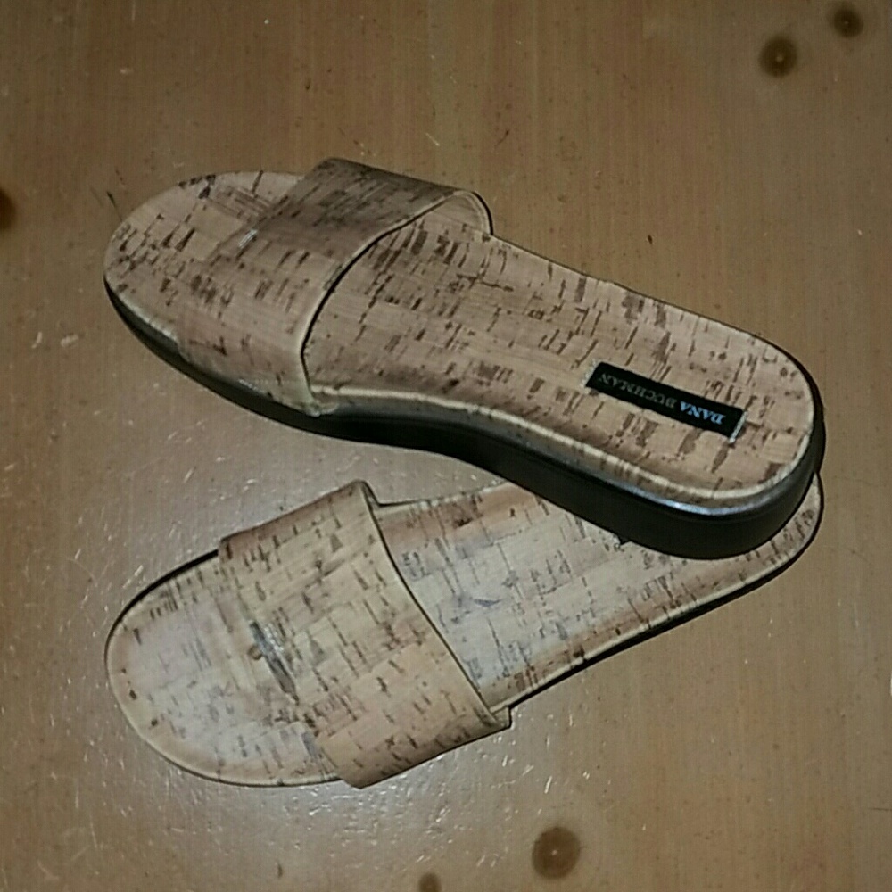 Women's summer sandals, worn once sz 9