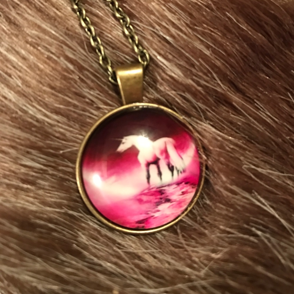 🎀Beautiful unicorn necklace 🎀✔️