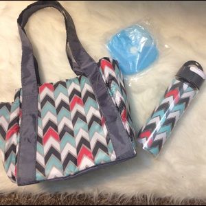 BRAND NEW LUNCH BOX AND WATER BOTTLE