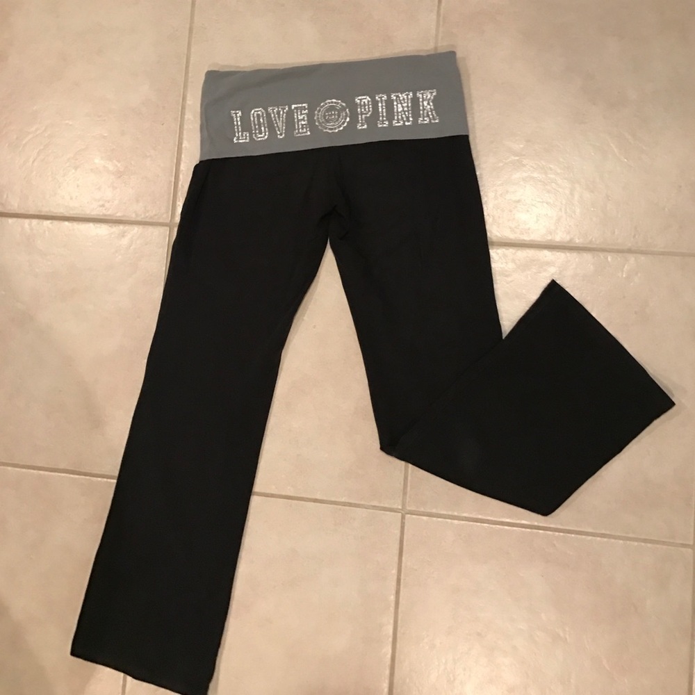 VS PINK yoga pants 💕